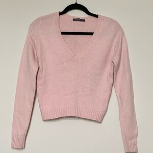 Brandy Melville Soft Pink V-Neck‎ Sweater